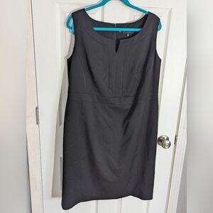 Anne Klein Black Sleeveless Dress